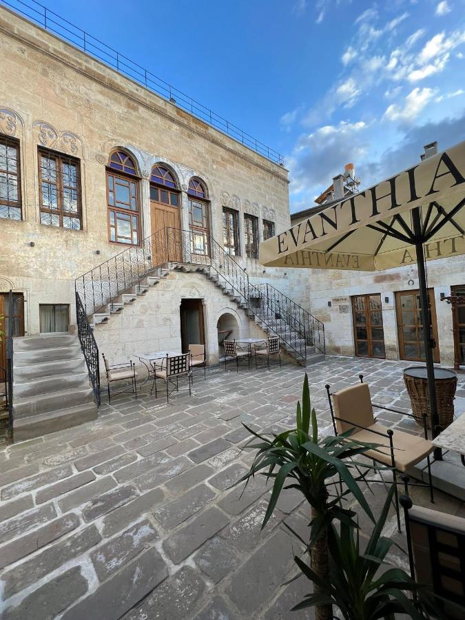 Evanthia Cave Suites Ürgüp Esterno foto